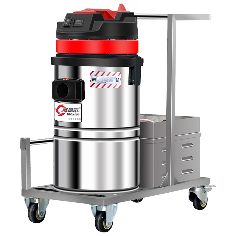 Battery Powered Industrial Vacuum